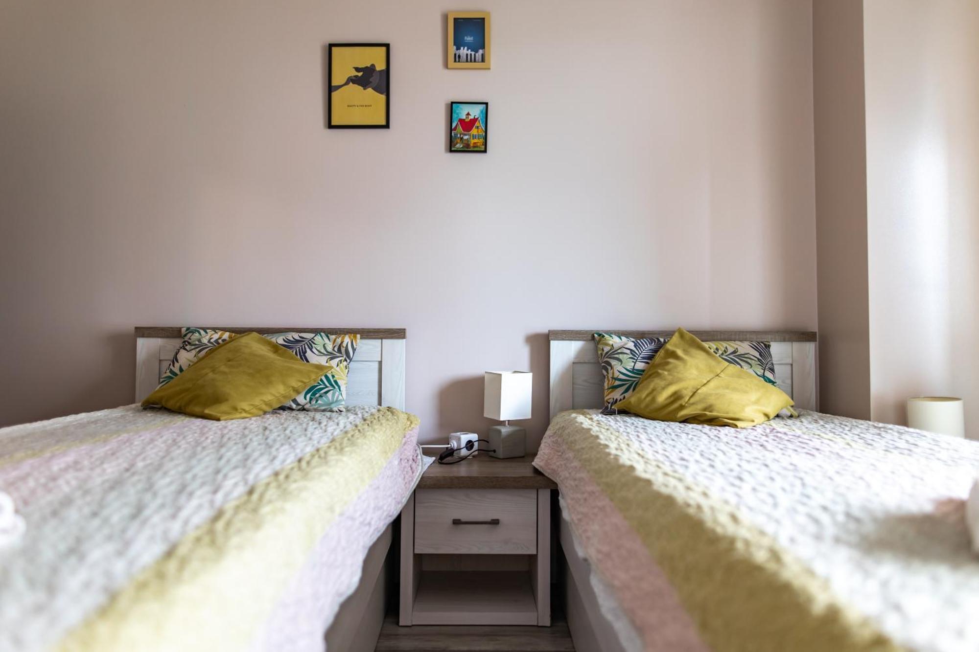 Happy Town Apartments Veliko Tŭrnovo Eksteriør bilde